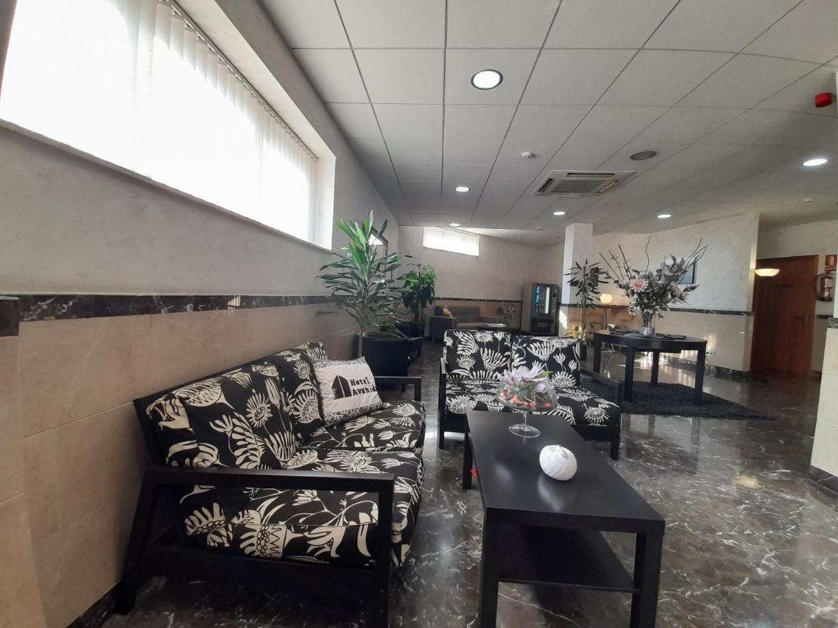 阿维尼达莫雷尔酒店 Morella 外观 照片