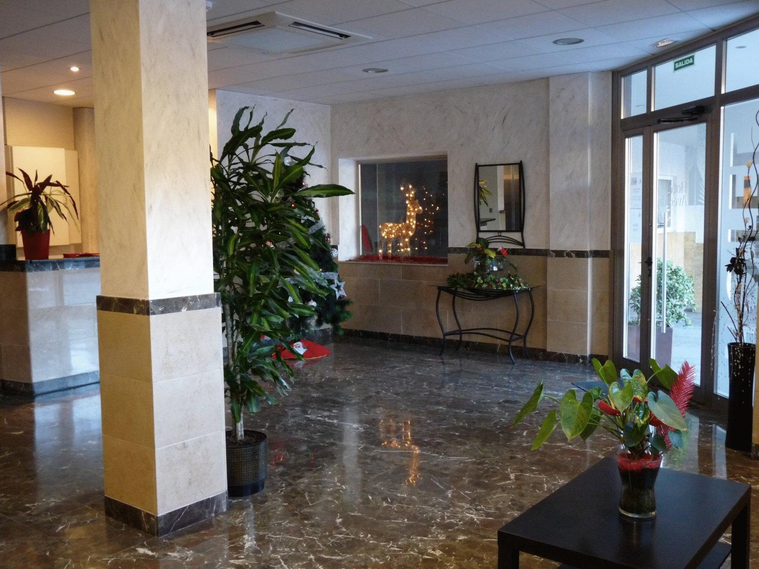 阿维尼达莫雷尔酒店 Morella 外观 照片
